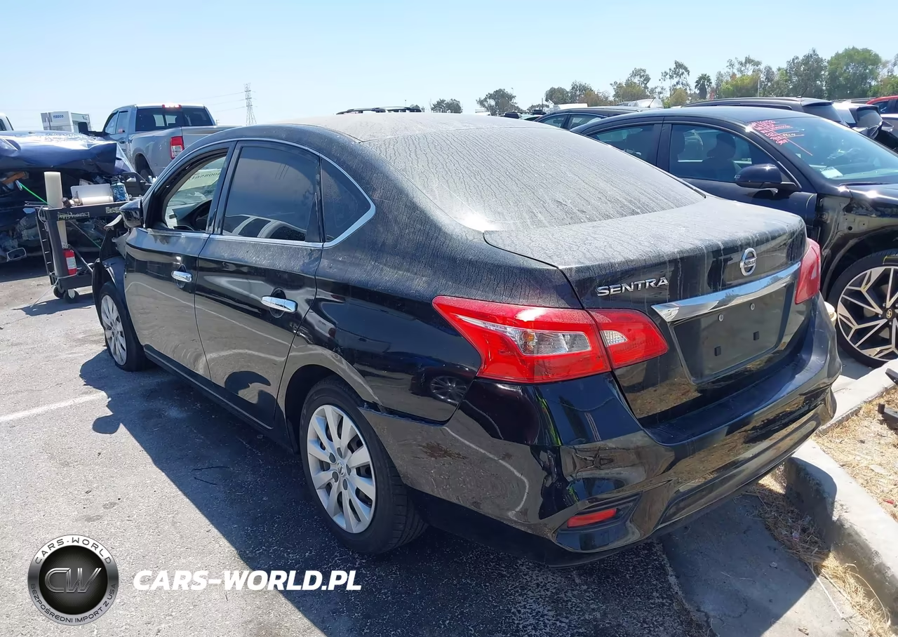 2018 Nissan Sentra S VIN:3N1AB7APXJY247006 - 3