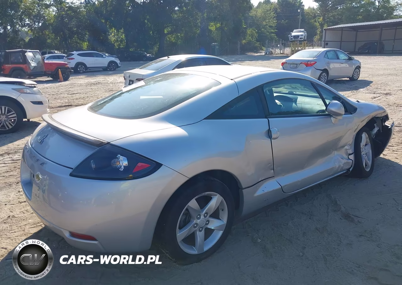 2008 Mitsubishi Eclipse Gs VIN:4A3AK24FX8E040820 - 4