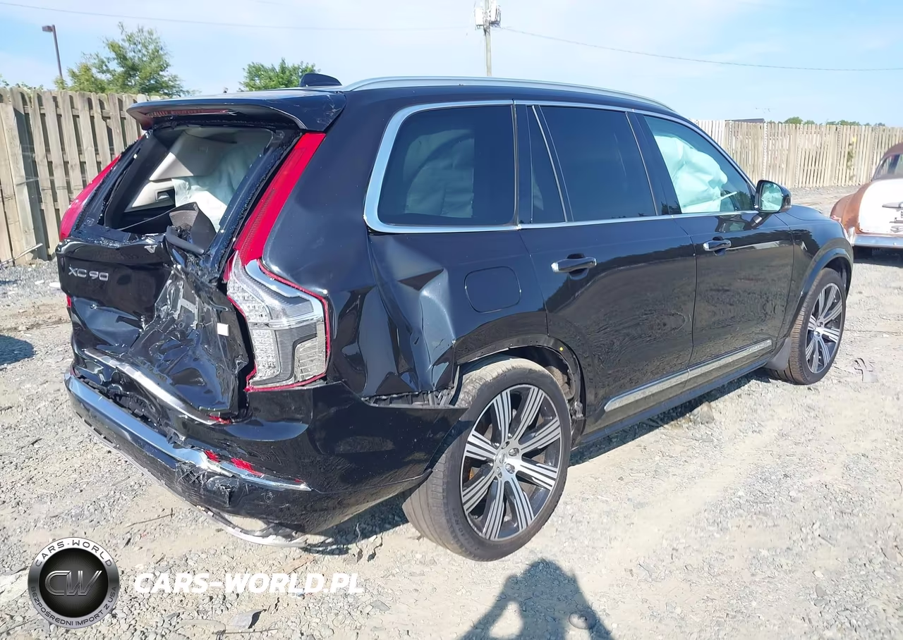 2021 Volvo Xc90 T8 Recharge Inscription VIN:YV4BR0CL9M1701203 - 4