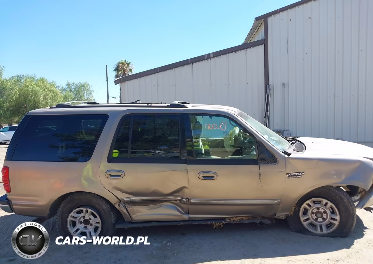 2001 Ford Expedition Xlt VIN:1FMRU15L61LA16039 - 13