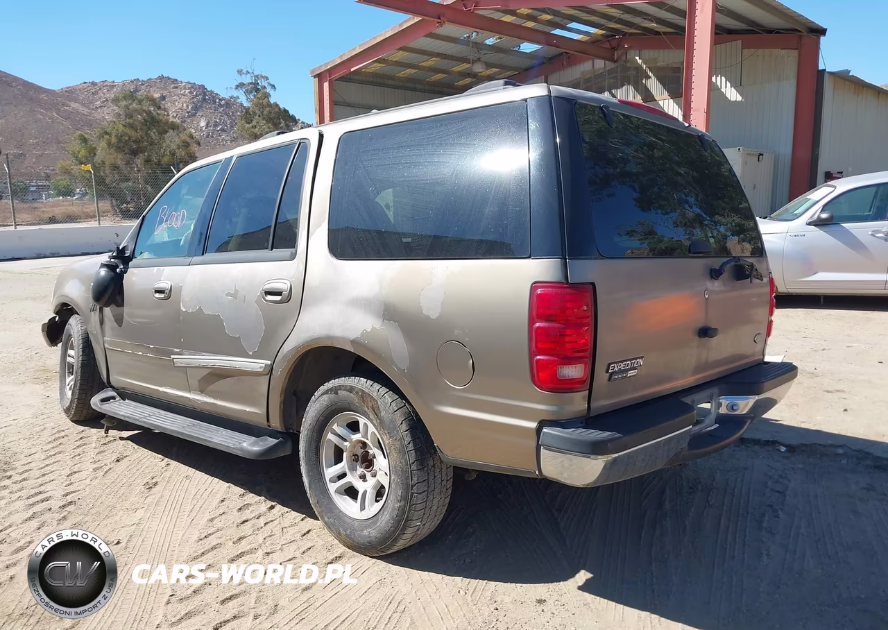 2001 Ford Expedition Xlt VIN:1FMRU15L61LA16039 - 3