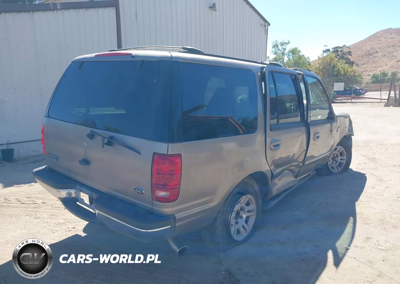 2001 Ford Expedition Xlt VIN:1FMRU15L61LA16039 - 4