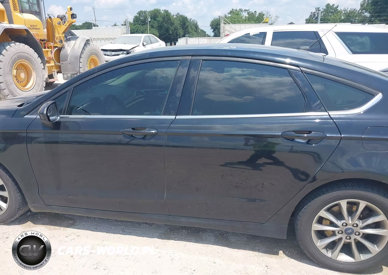 2017 Ford Fusion Se VIN:3FA6P0H77HR410786 - 14