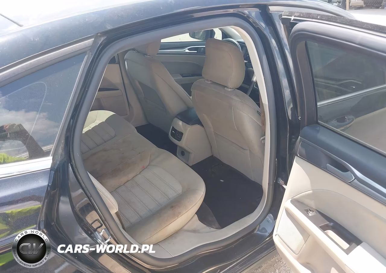 2017 Ford Fusion Se VIN:3FA6P0H77HR410786 - 8