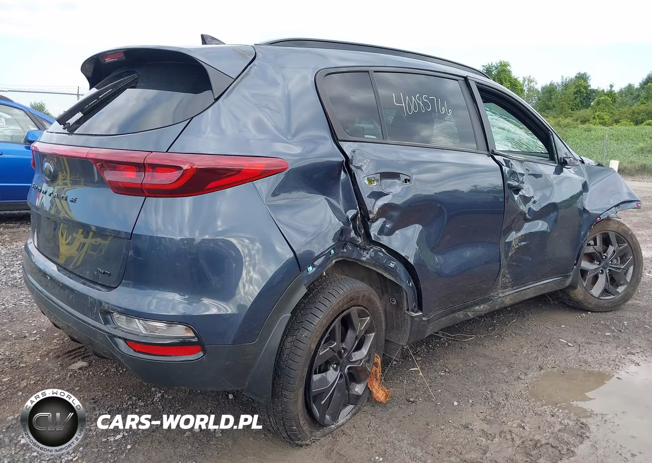 2022 Kia Sportage Nightfall Edition VIN:KNDP6CAC0N7957315 - 4