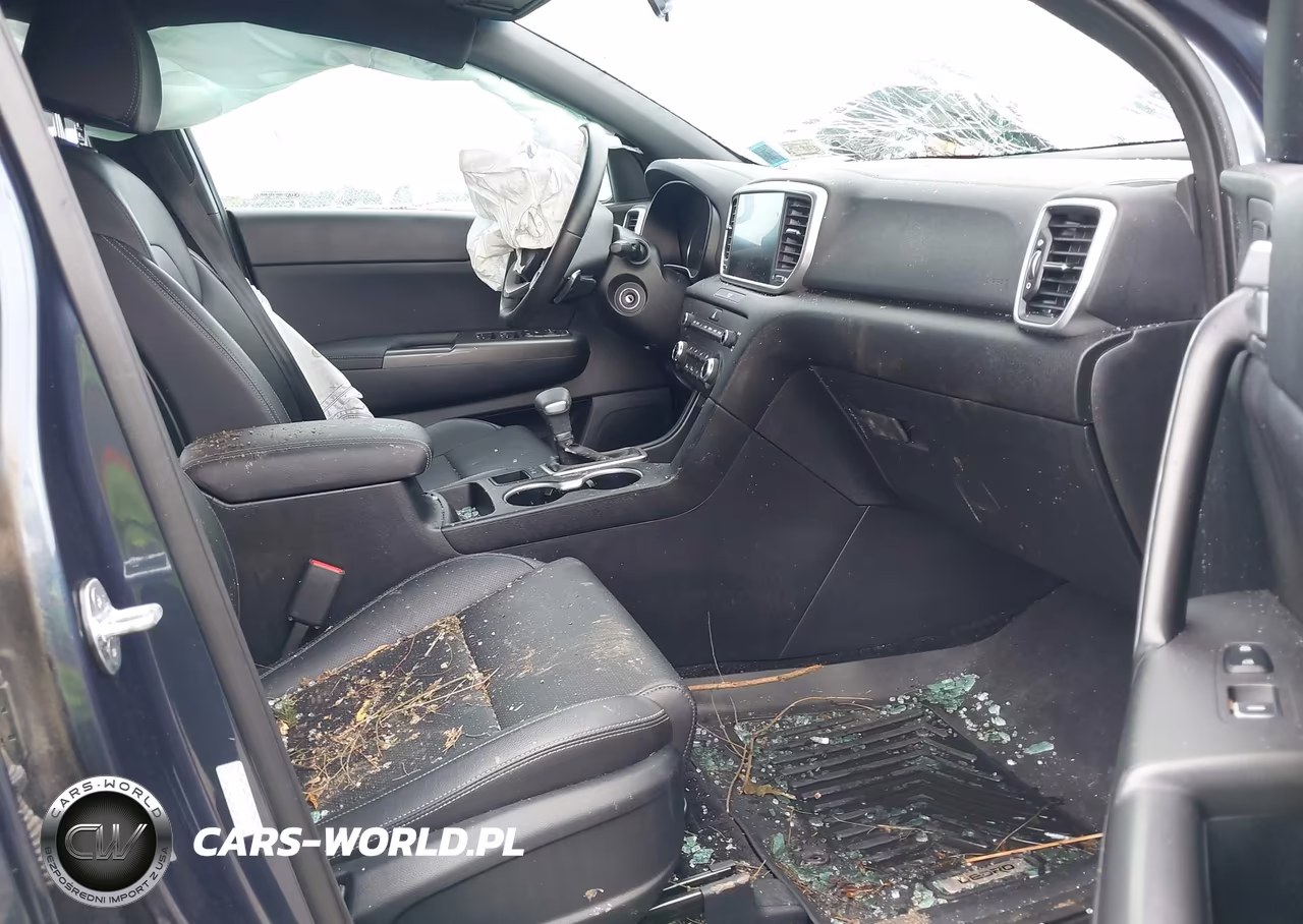 2022 Kia Sportage Nightfall Edition VIN:KNDP6CAC0N7957315 - 5