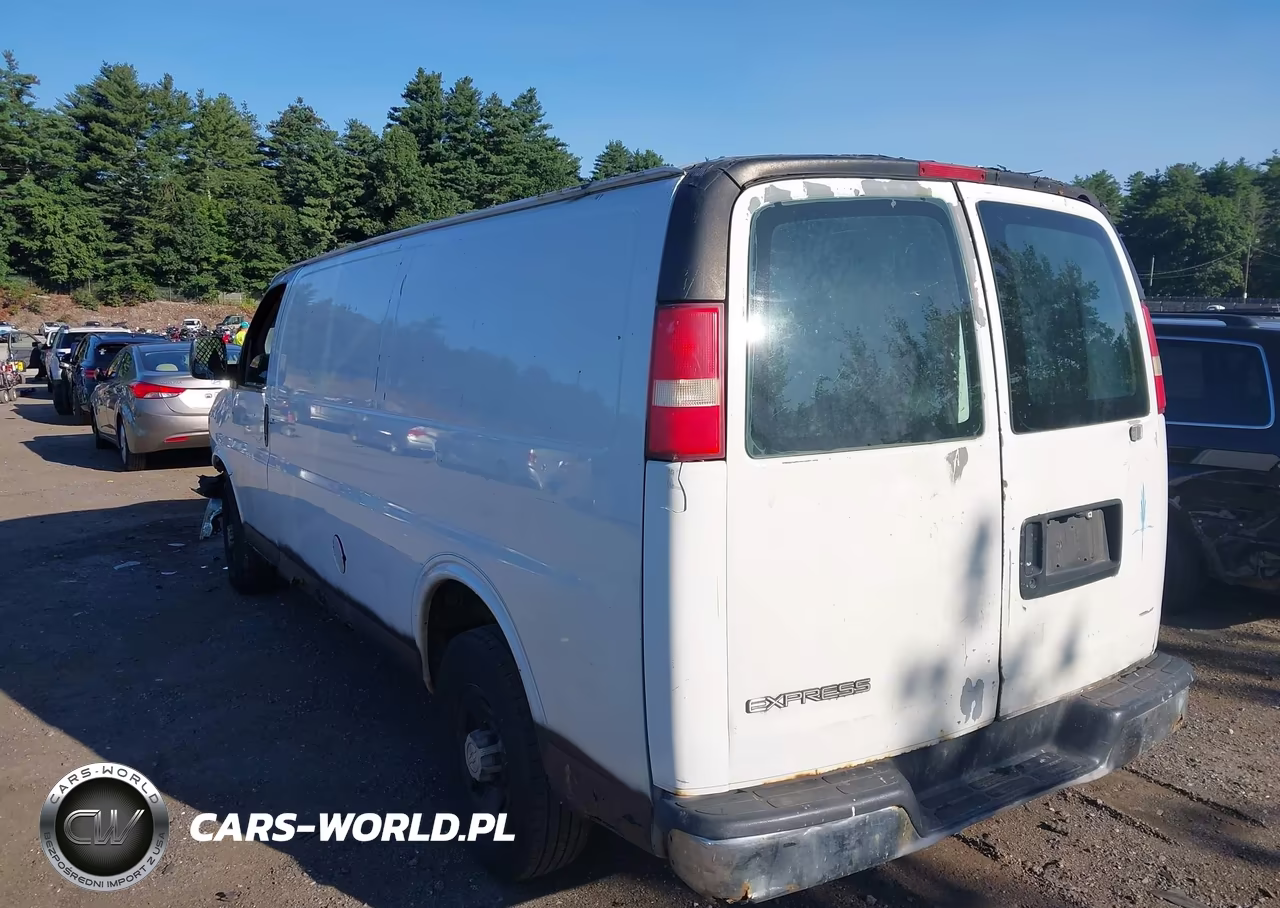 2007 Chevrolet Express Work Van VIN:1GCGG29V371170667 - 3
