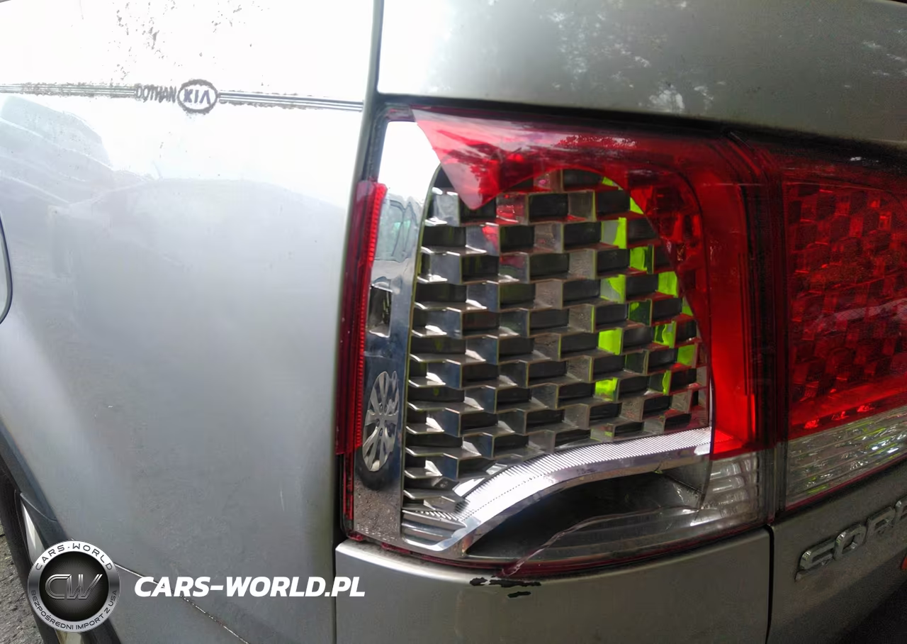 2012 Kia Sorento Lx VIN:5XYKT3A11CG245607 - 6