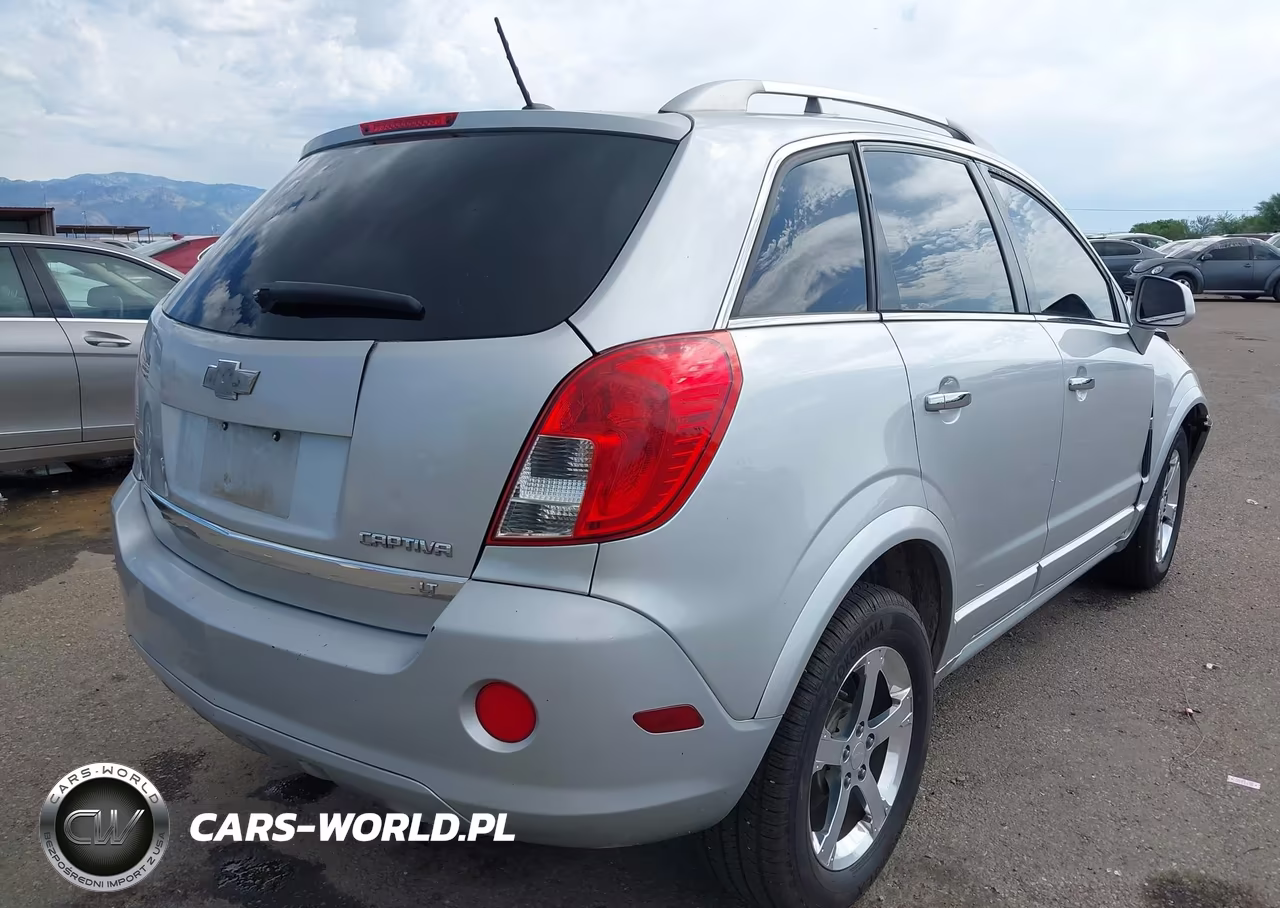 2013 Chevrolet Captiva Lt VIN:3GNAL3EK8DS555341 - 4