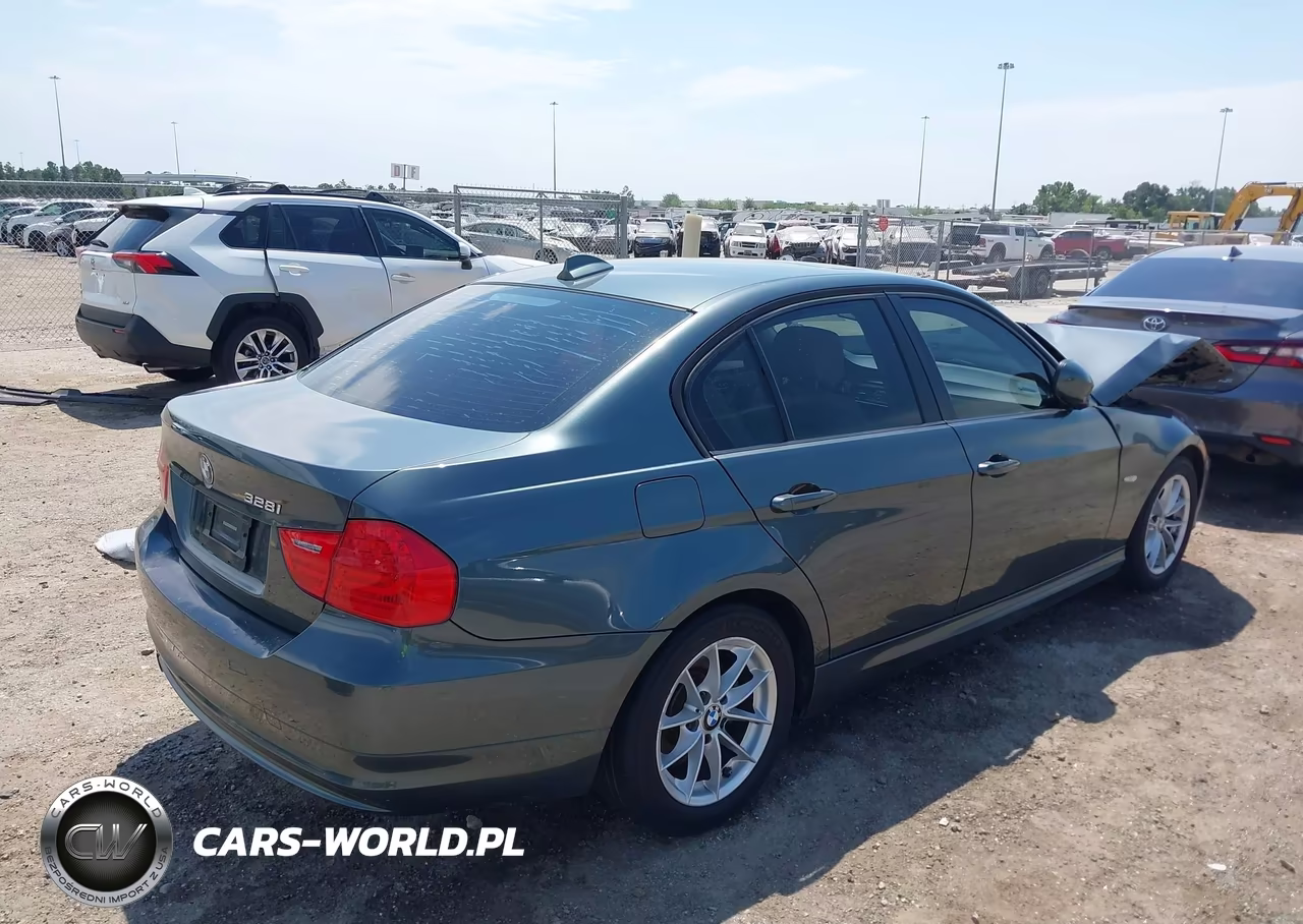 2010 BMW 328I VIN:WBAPH7C51AA175955 - 4