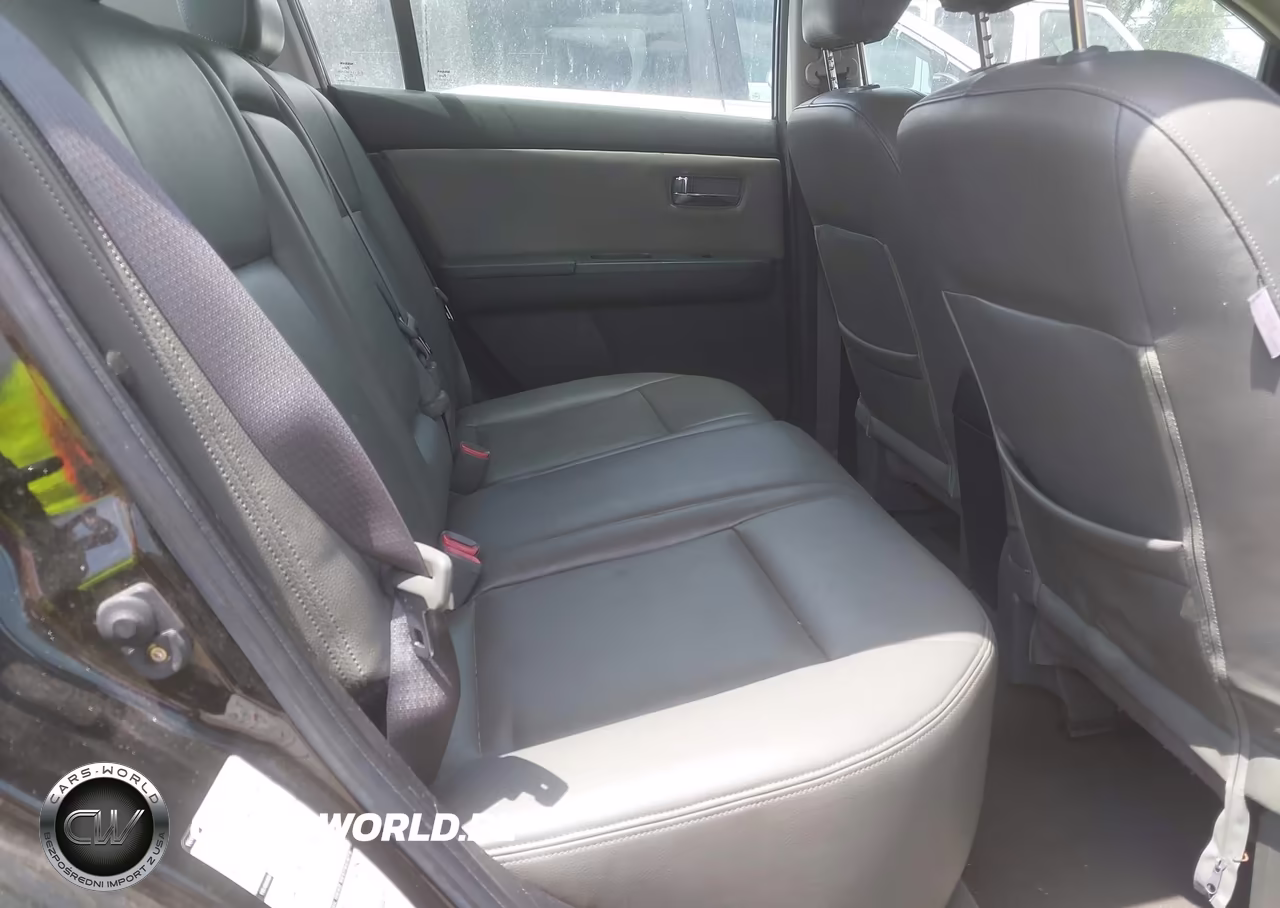 2011 Nissan Sentra 2.0S VIN:3N1AB6AP7BL645931 - 8