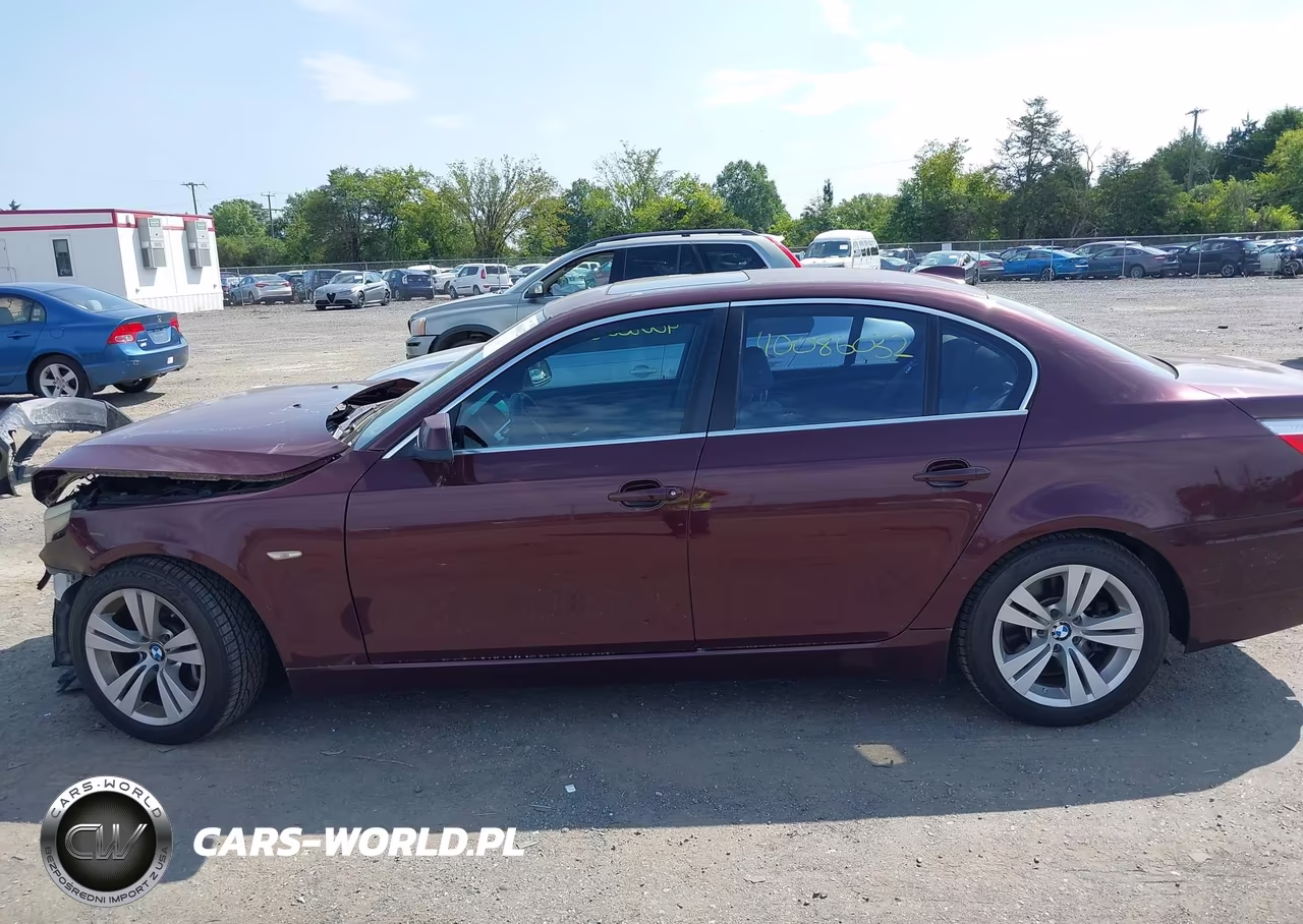 2010 BMW 528I VIN:WBANU5C52AC366425 - 13