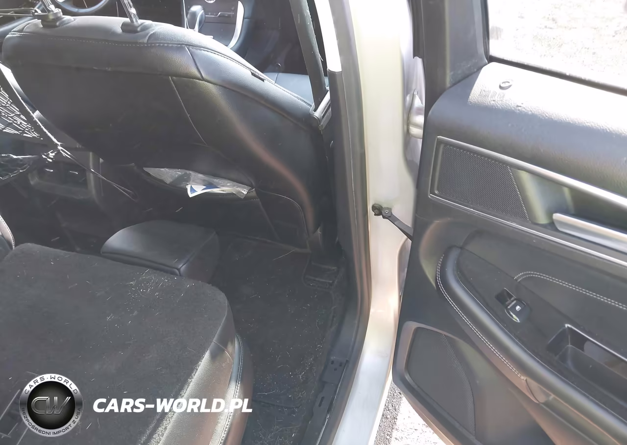 2015 Ford Edge Titanium VIN:2FMTK3K93FBB13447 - 8