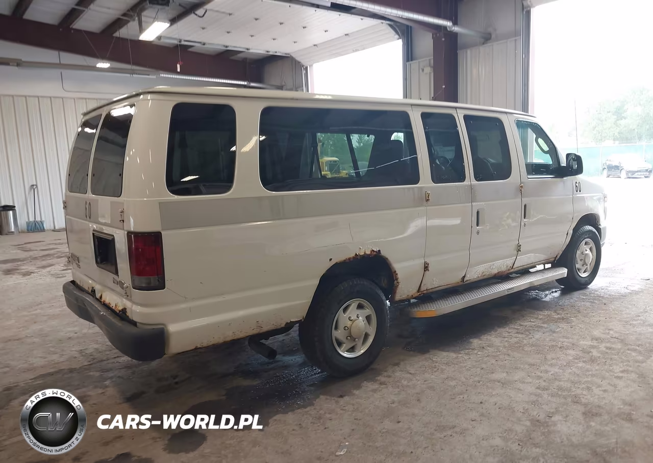 2012 Ford E-350 Super Duty Xl VIN:1FBSS3BL0CDA26076 - 4