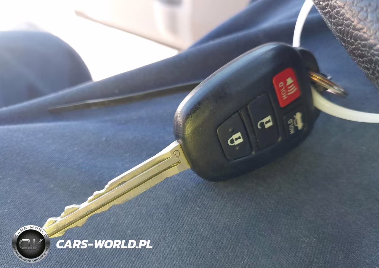 2012 Toyota Camry Le VIN:4T1BF1FK2CU507075 - 11