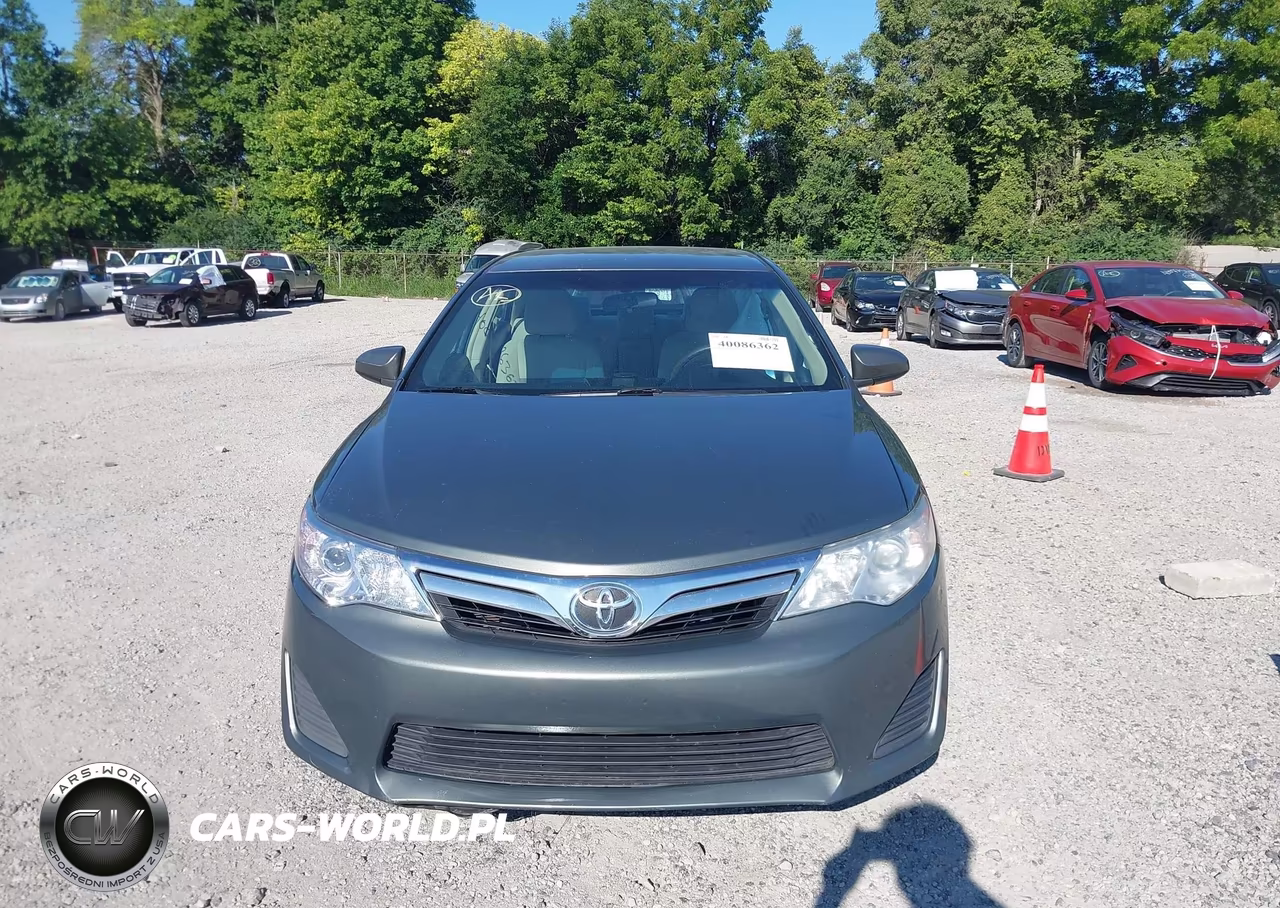 2012 Toyota Camry Le VIN:4T1BF1FK2CU507075 - 12