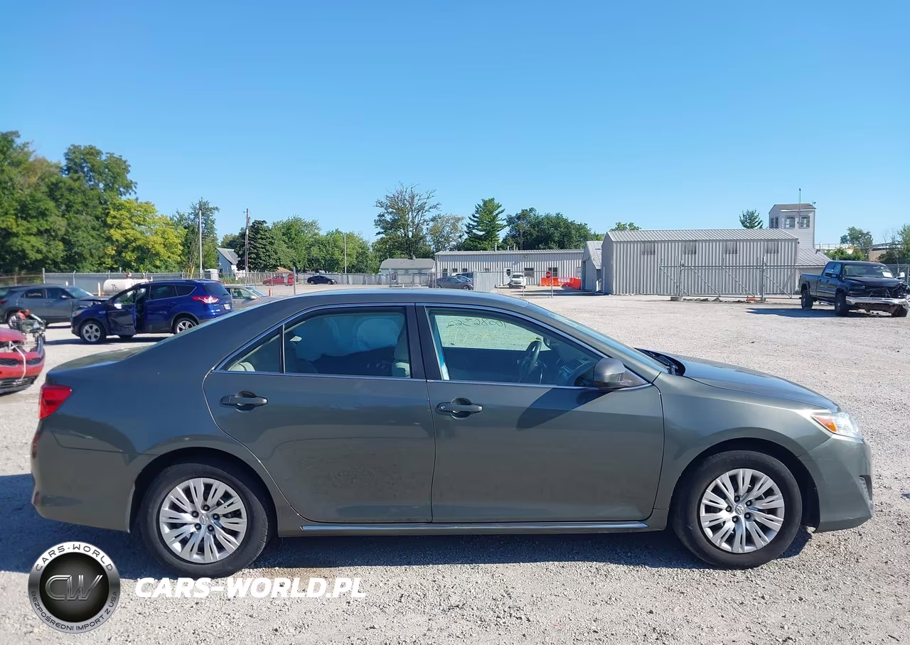 2012 Toyota Camry Le VIN:4T1BF1FK2CU507075 - 13