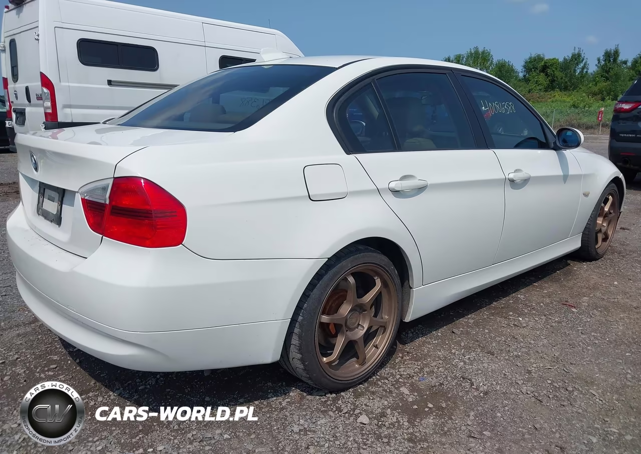 2006 BMW 325Xi VIN:WBAVD13556KV08675 - 4