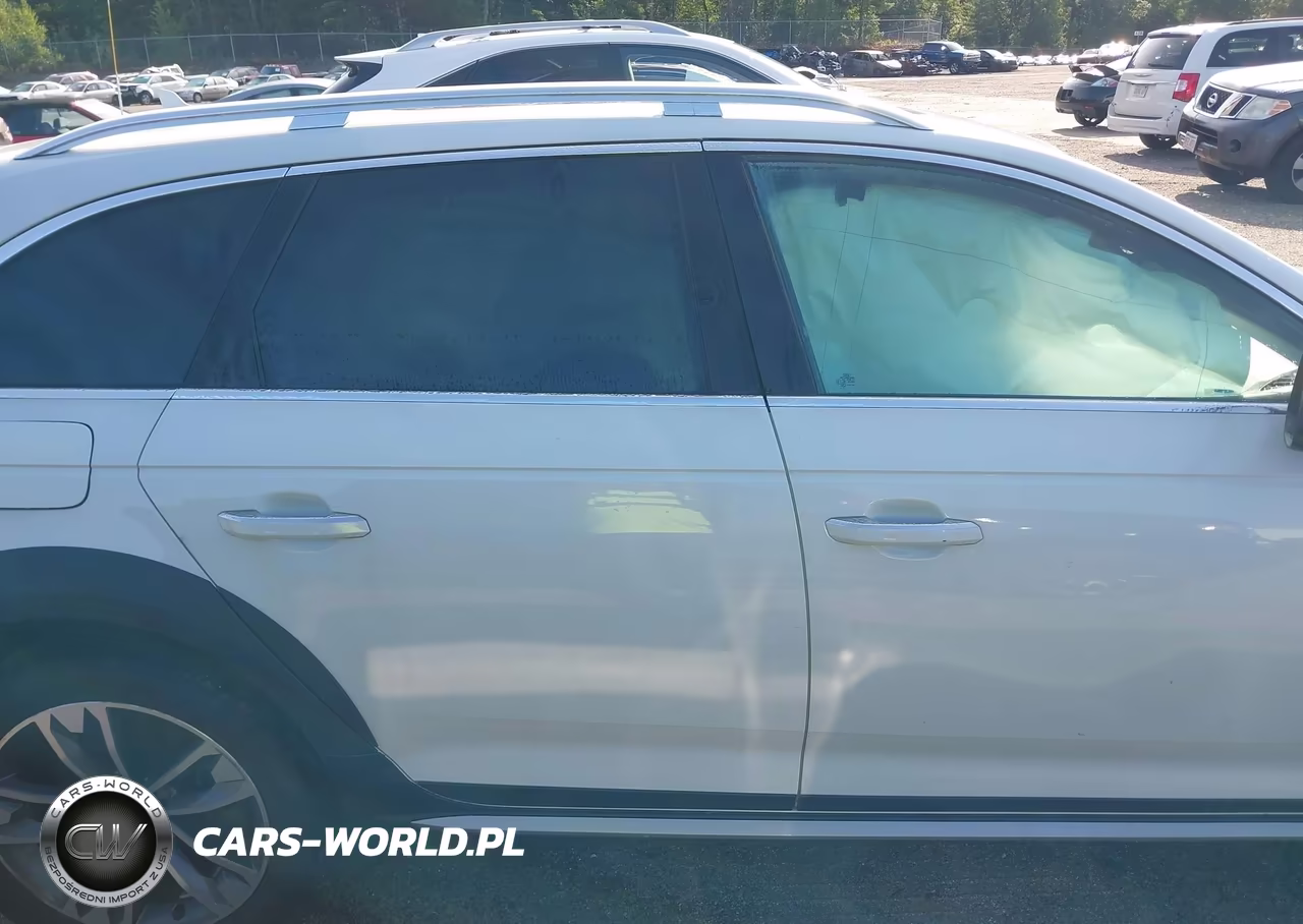 2017 Audi A4 Allroad 2.0T Premium VIN:WA18NAF49HA103244 - 13