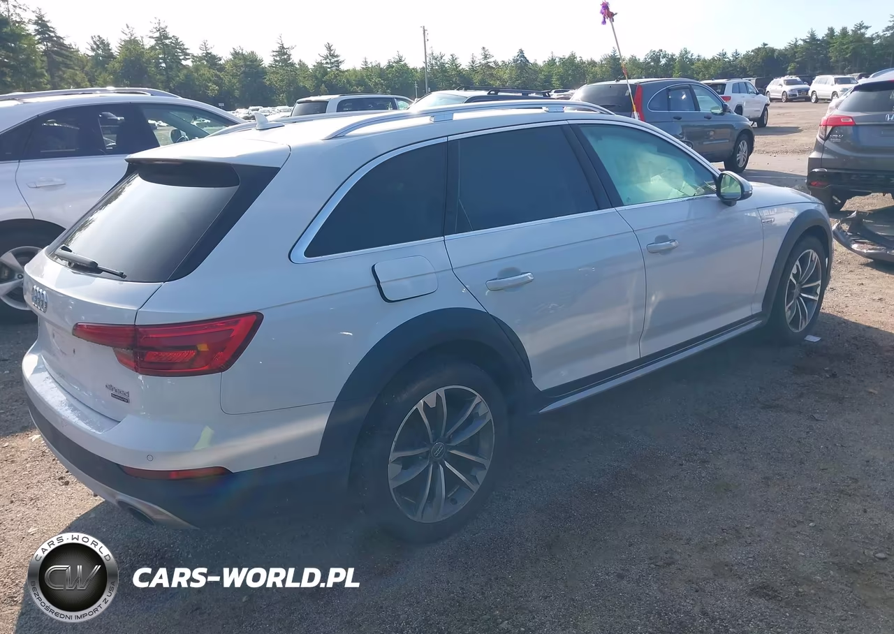 2017 Audi A4 Allroad 2.0T Premium VIN:WA18NAF49HA103244 - 4