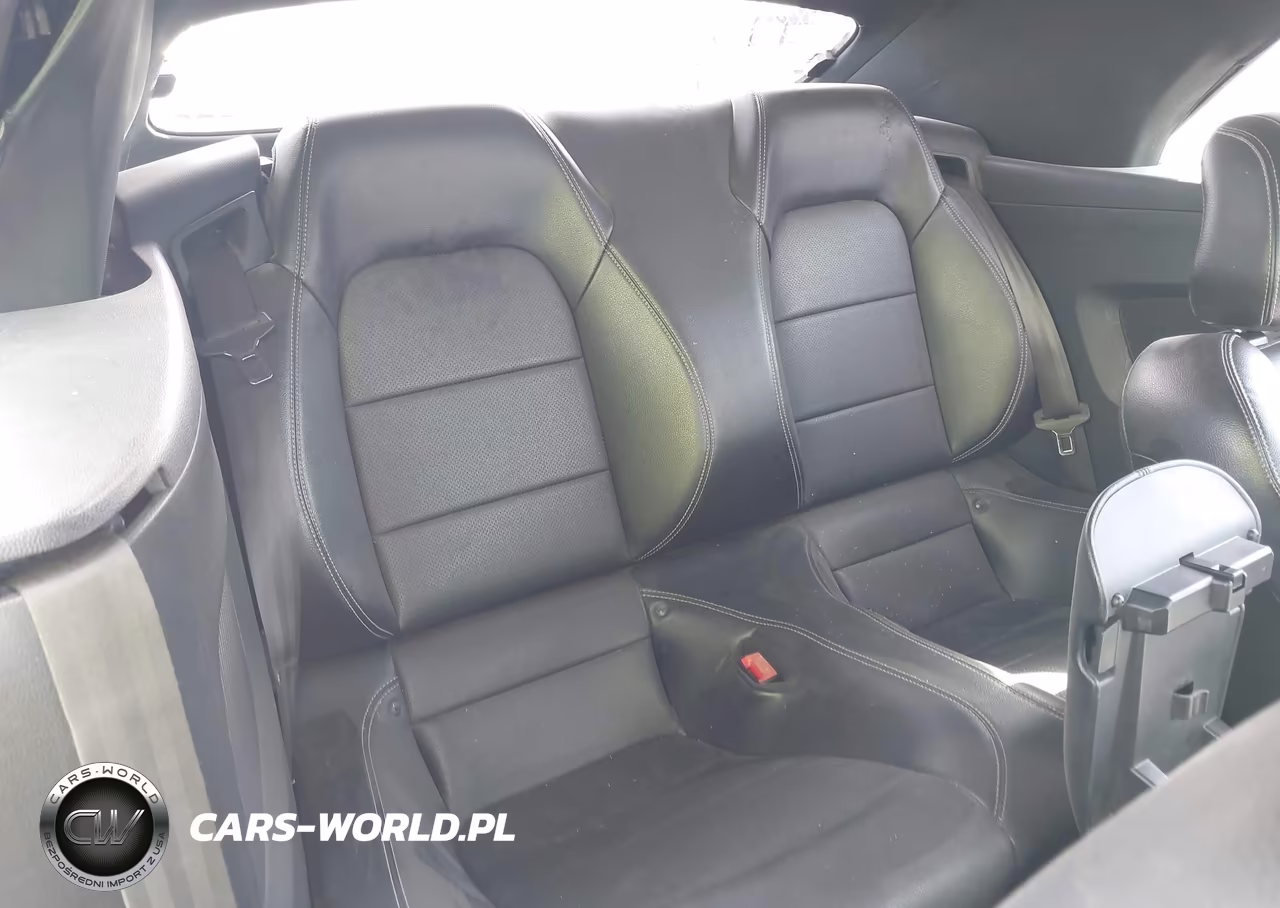 2018 Ford Mustang Ecoboost Premium VIN:1FATP8UH5J5110298 - 8