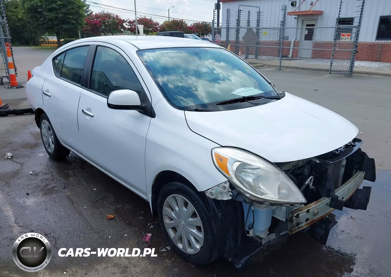 2012 Nissan Versa 1.6 Sv