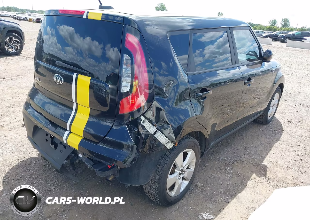 2018 Kia Soul VIN:KNDJN2A26J7903828 - 4
