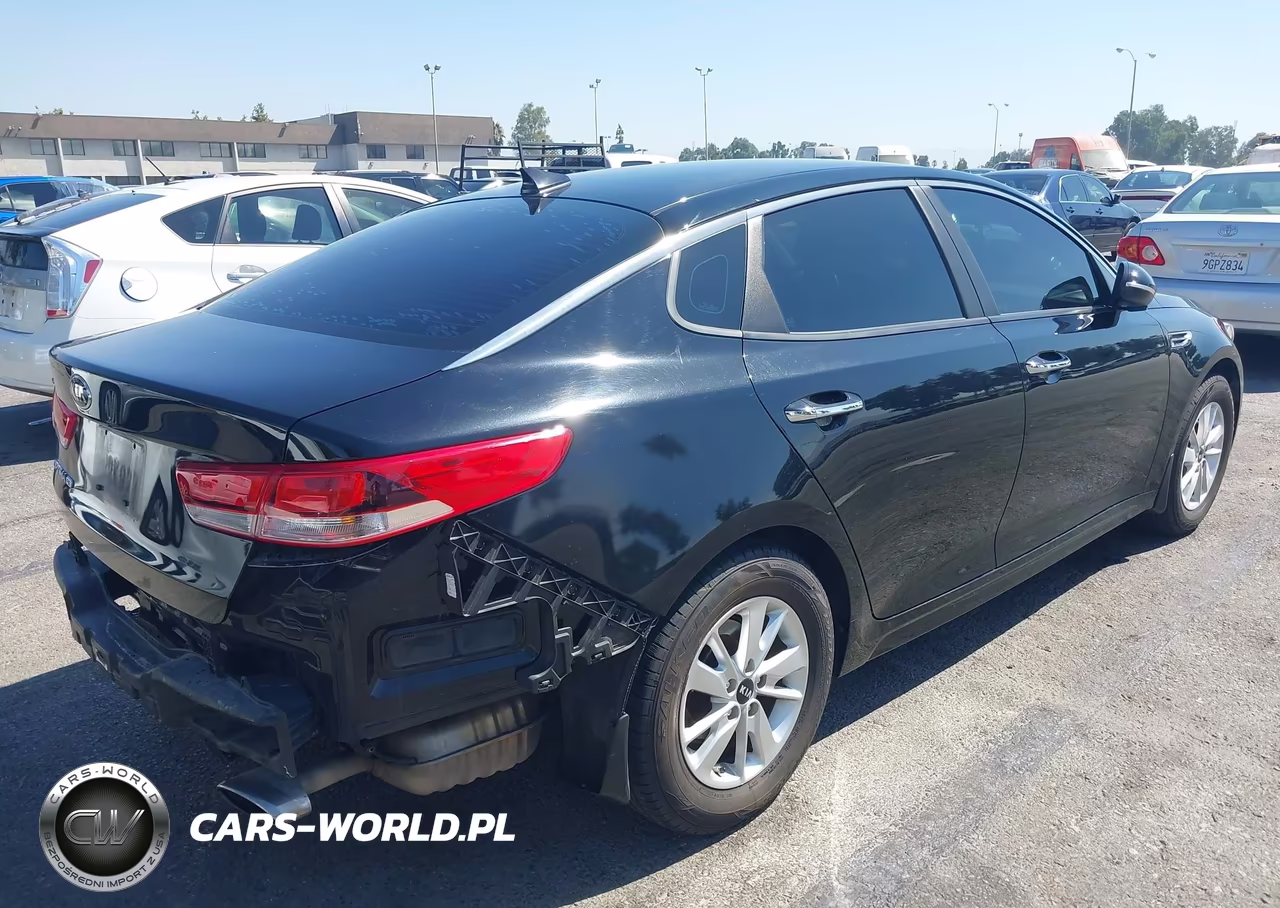 2016 Kia Optima Lx VIN:5XXGT4L31GG052801 - 4