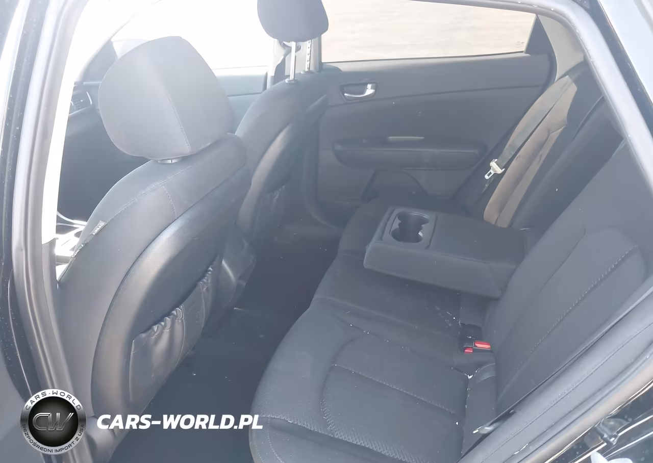 2016 Kia Optima Lx VIN:5XXGT4L31GG052801 - 8
