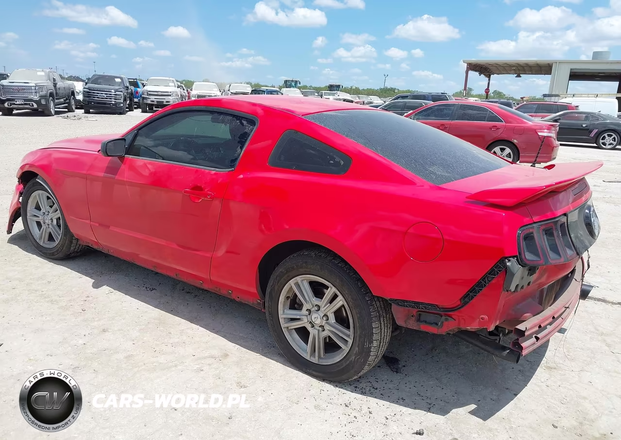 2014 Ford Mustang V6 VIN:1ZVBP8AMXE5326478 - 3