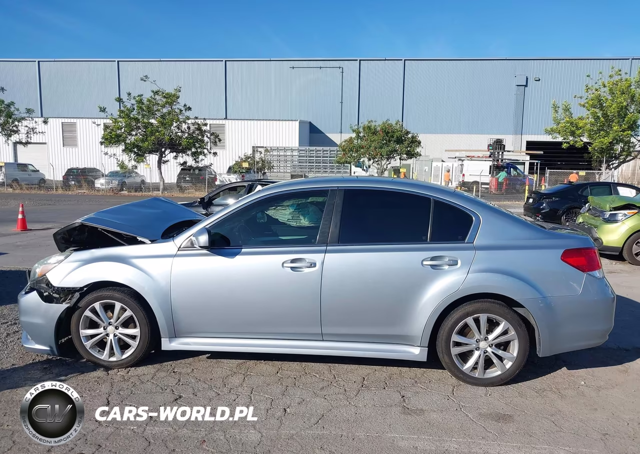 2013 Subaru Legacy 2.5I Premium VIN:4S3BMBC64D3032463 - 14