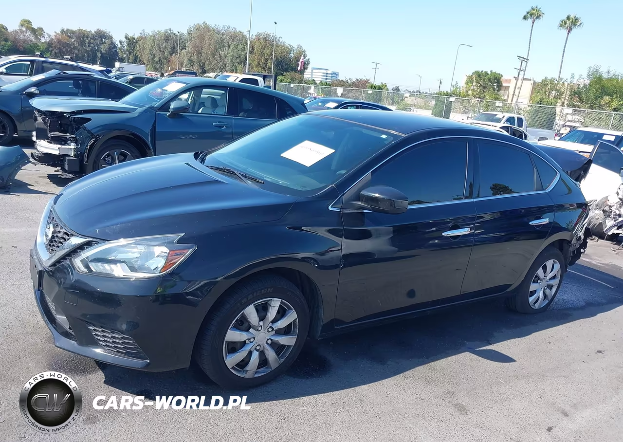 2018 Nissan Sentra S VIN:3N1AB7AP5JY270855 - 14