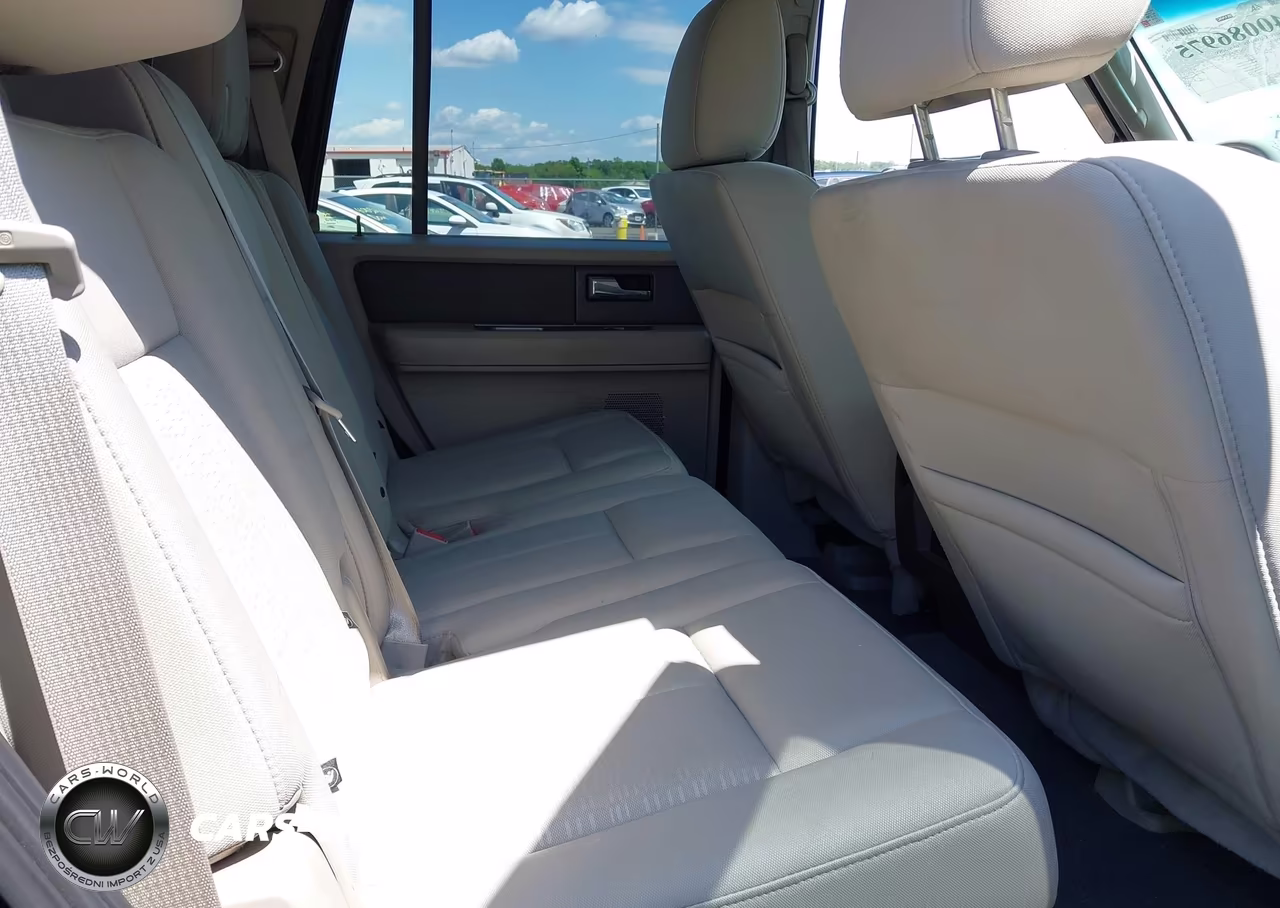 2012 Ford Expedition King Ranch-Xlt VIN:1FMJU1J5XCEF67201 - 8