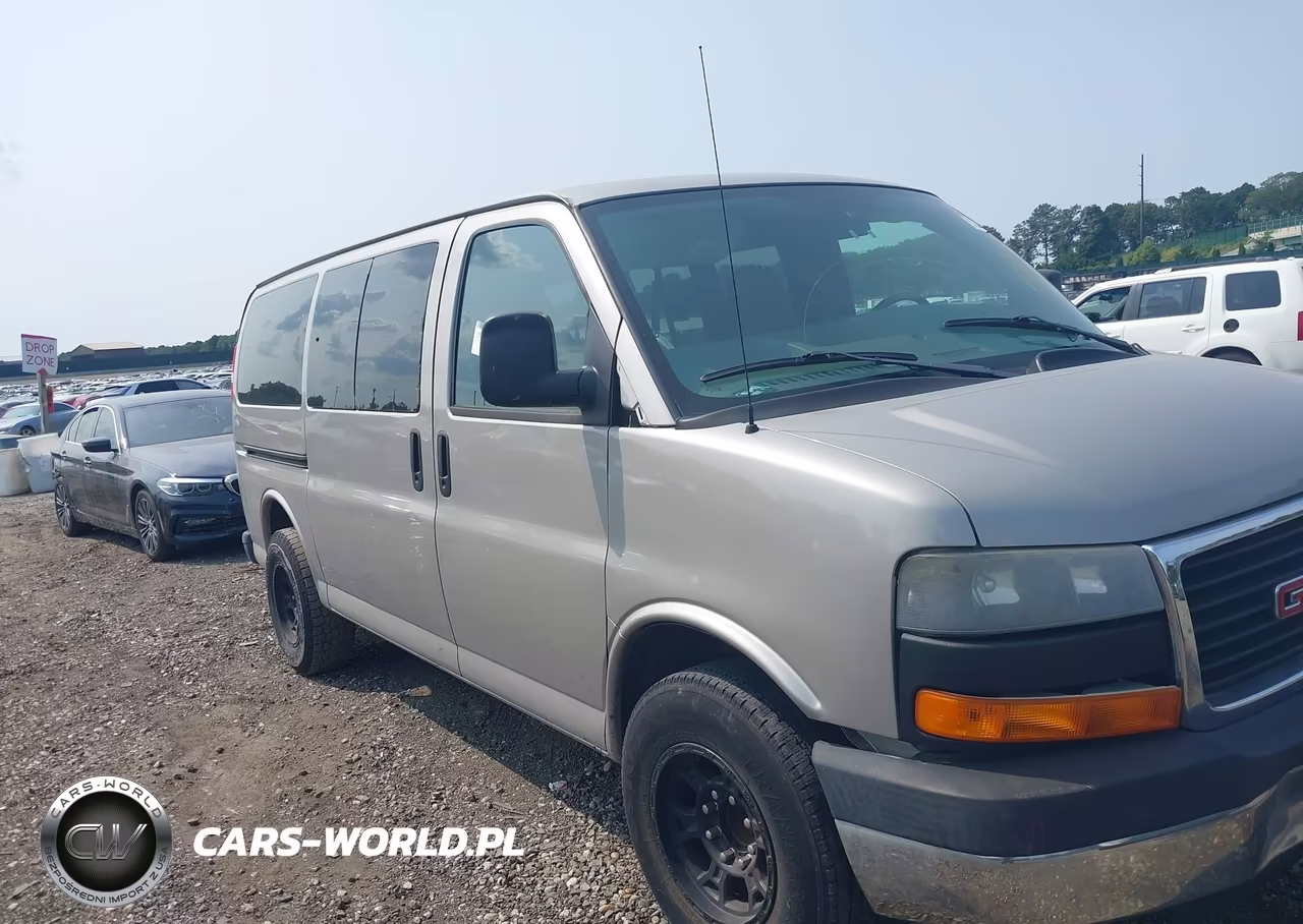 2008 GMC Savana Ls
