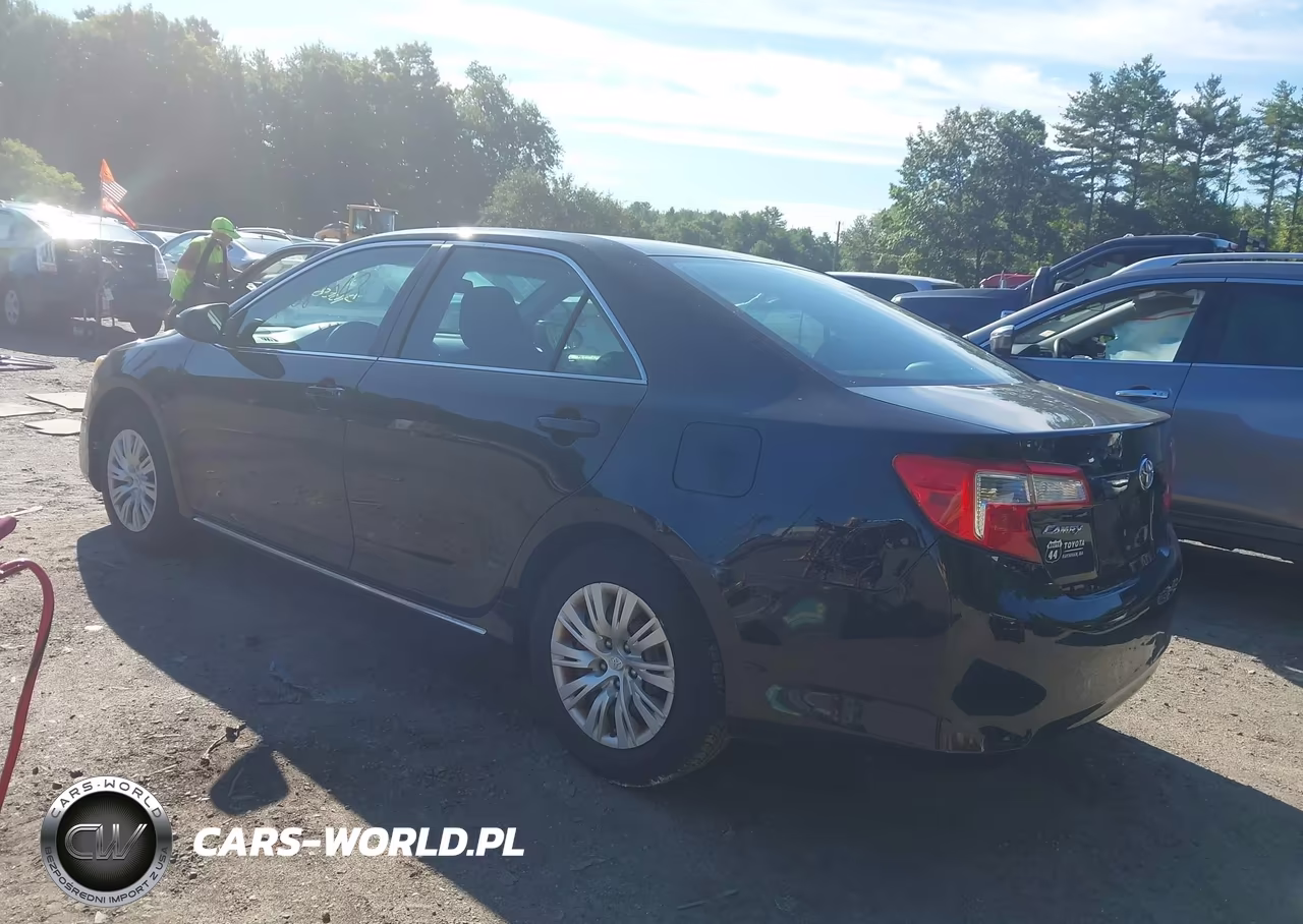 2012 Toyota Camry Le VIN:4T4BF1FK0CR268678 - 3