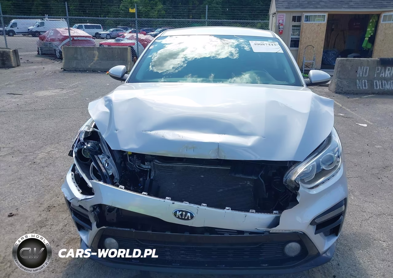 2021 Kia Forte Lxs VIN:3KPF24AD0ME370570 - 6