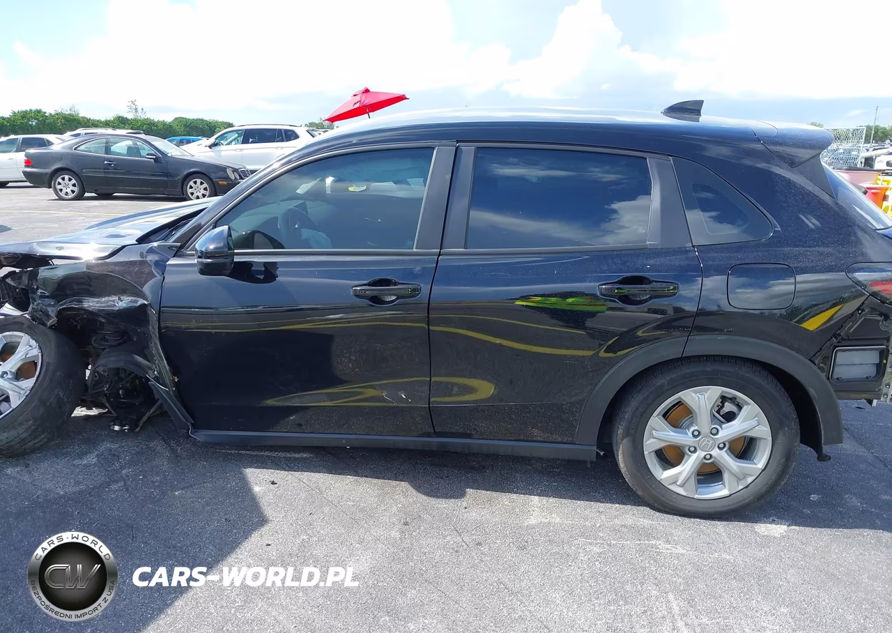 2023 Honda Hr-V 2Wd Lx VIN:3CZRZ1H31PM736626 - 15