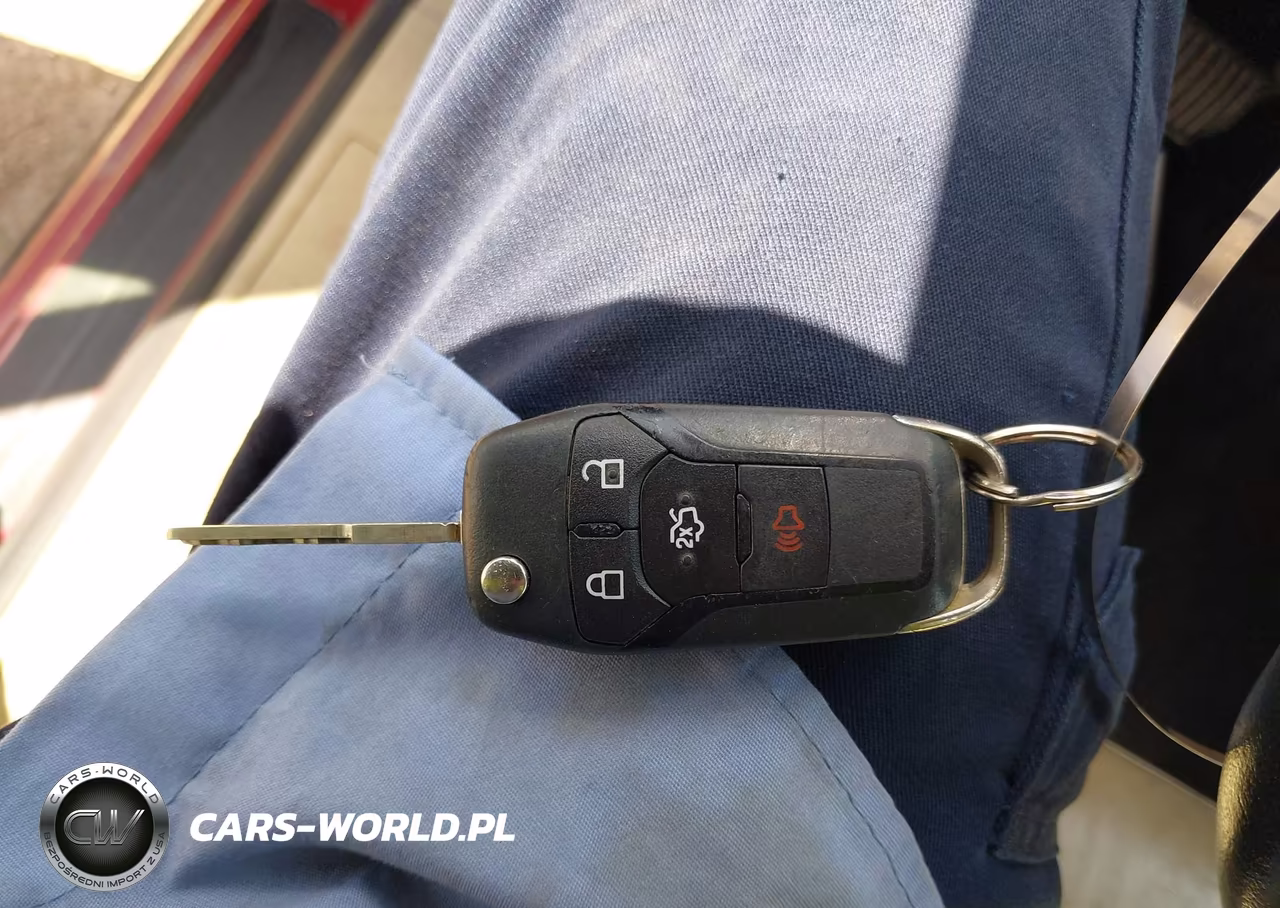 FORD FUSION VIN:1FA6P0HDXF5114019 - 11