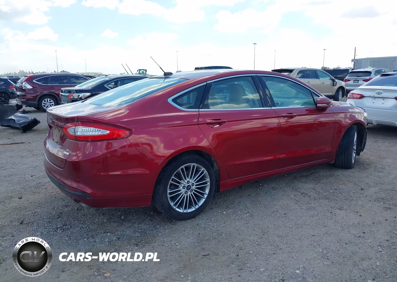 FORD FUSION VIN:1FA6P0HDXF5114019 - 4