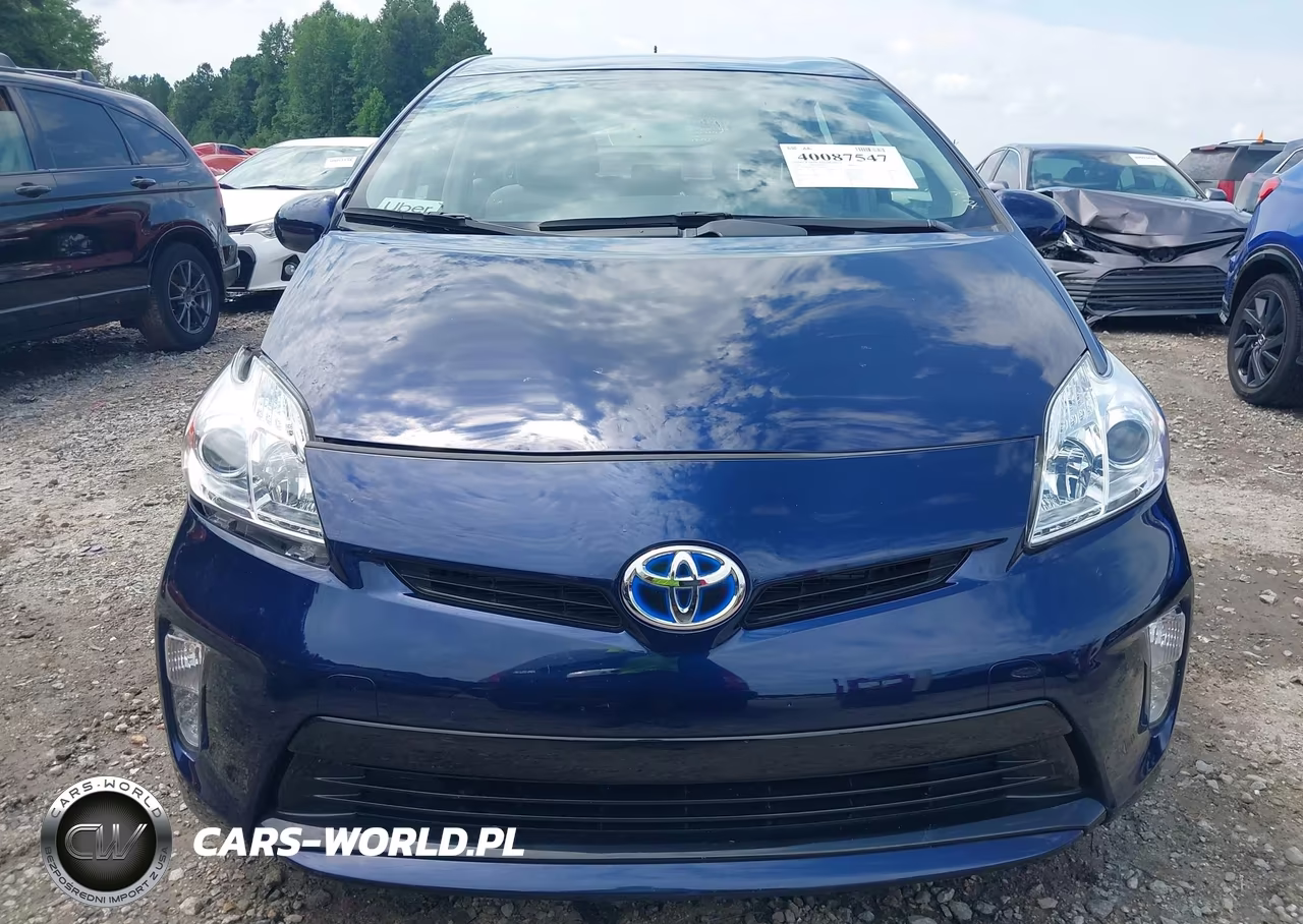 2013 Toyota Prius Two VIN:JTDKN3DU6D1698316 - 13