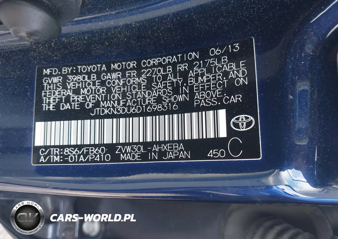 2013 Toyota Prius Two VIN:JTDKN3DU6D1698316 - 9
