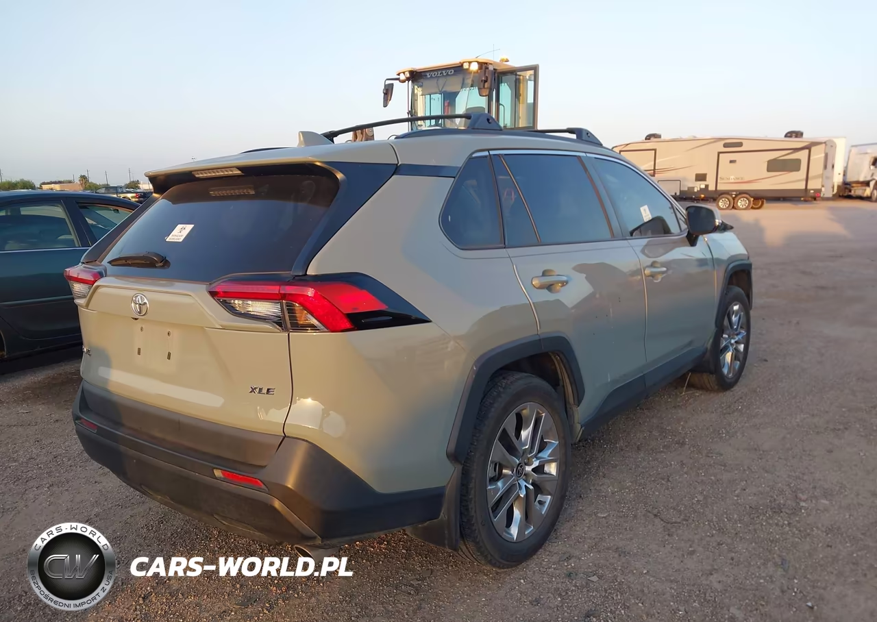 2021 Toyota Rav4 Xle Premium VIN:2T3C1RFV6MW184041 - 4