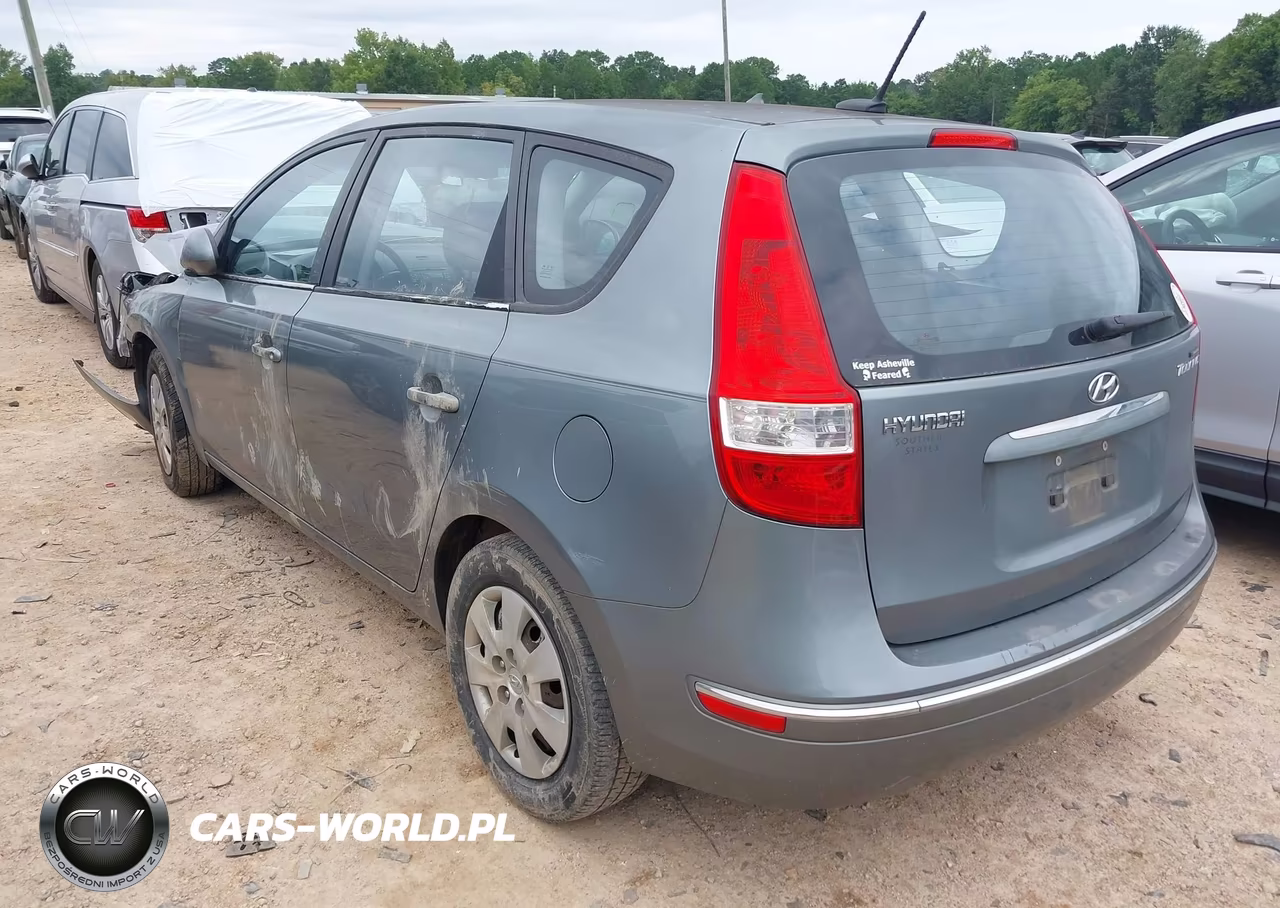 2010 Hyundai Elantra Touring Gls VIN:KMHDB8AE1AU066714 - 3