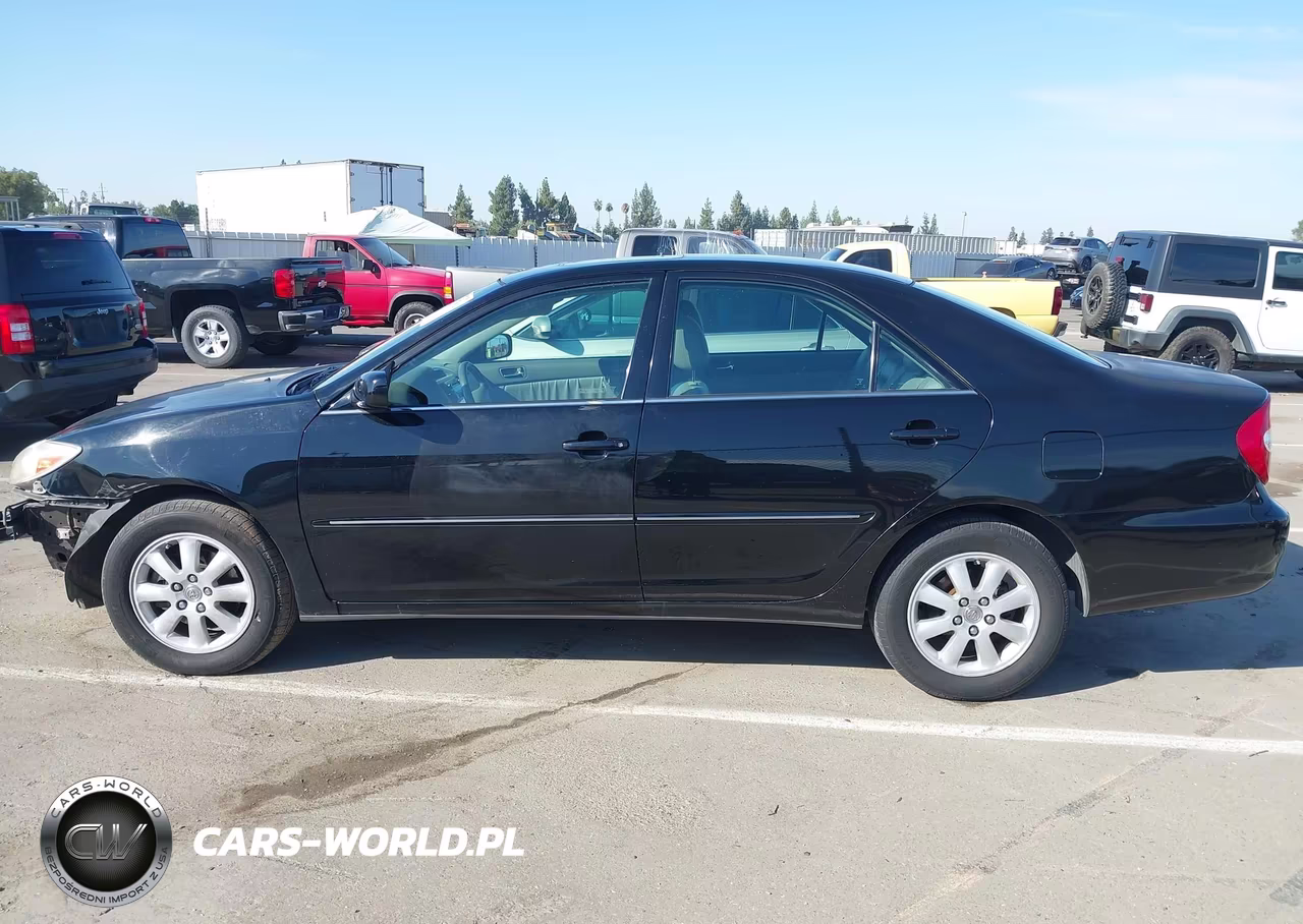 2003 Toyota Camry Xle V6 VIN:4T1BF30K23U056119 - 15