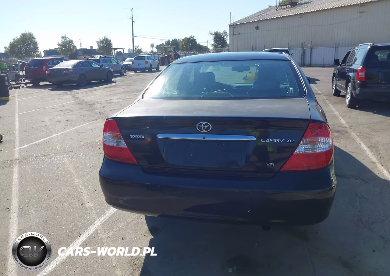 2003 Toyota Camry Xle V6 VIN:4T1BF30K23U056119 - 17