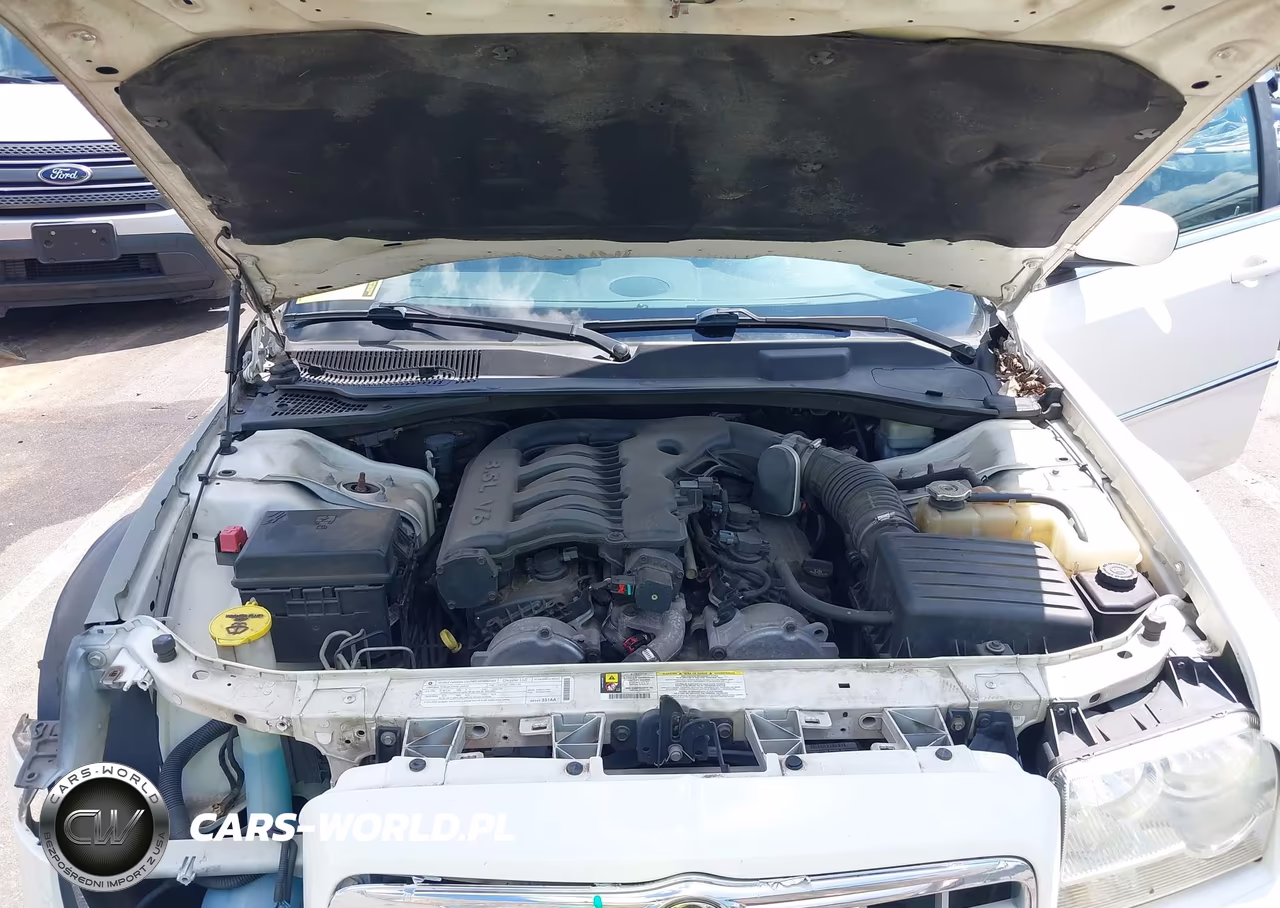 2009 Chrysler 300 Touring VIN:2C3KA53V49H584099 - 10