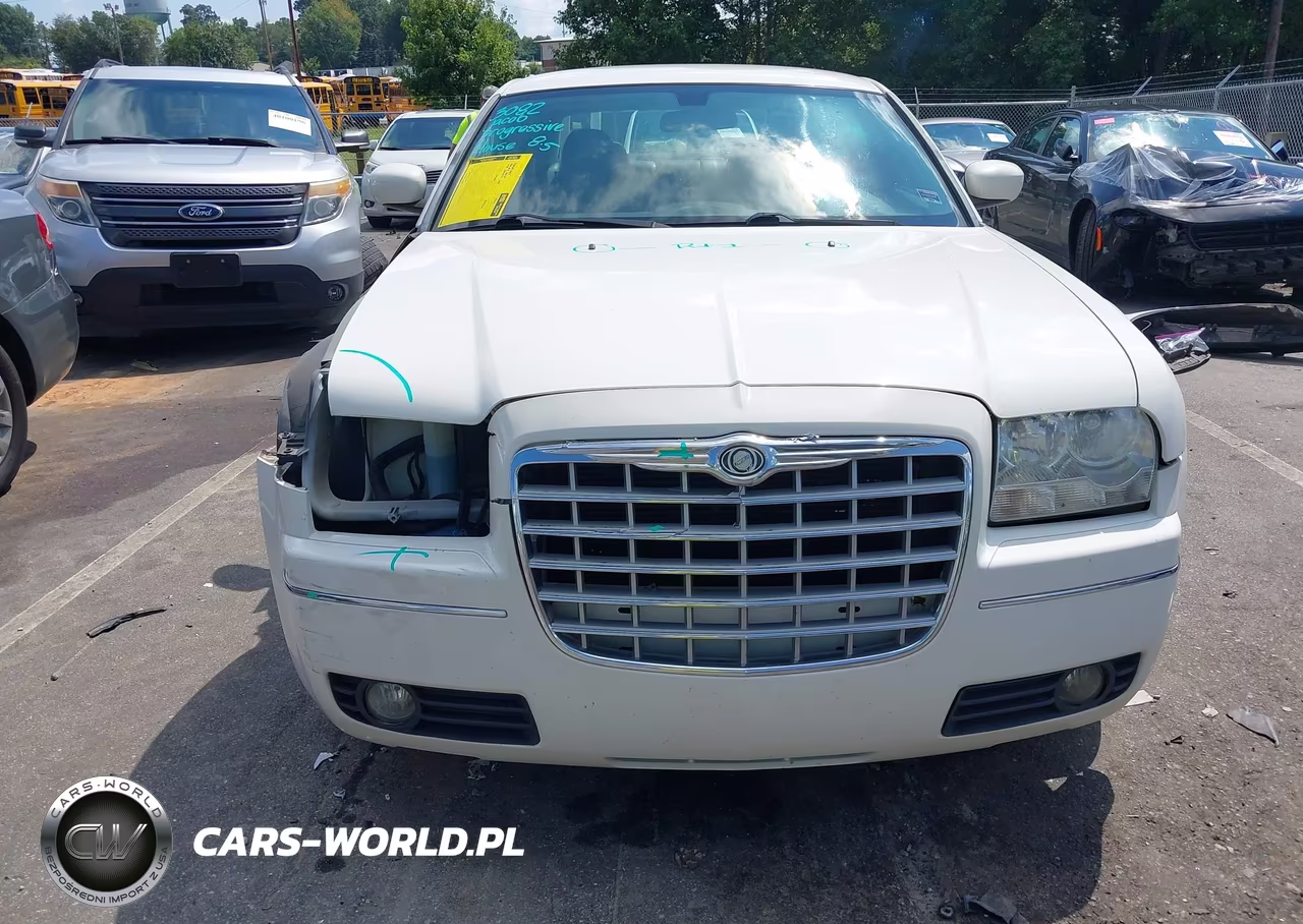 2009 Chrysler 300 Touring VIN:2C3KA53V49H584099 - 13