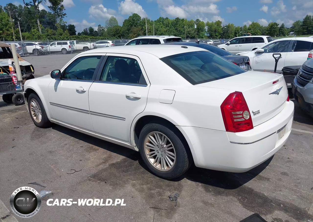 2009 Chrysler 300 Touring VIN:2C3KA53V49H584099 - 3