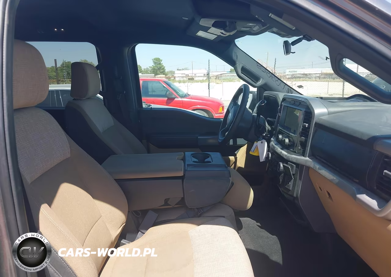 2023 Ford F-150 Xlt VIN:1FTFW1E86PFA36456 - 5