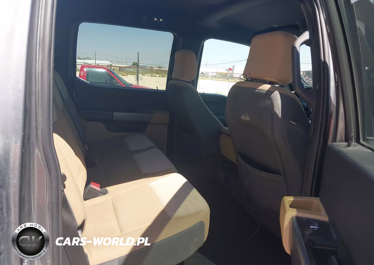2023 Ford F-150 Xlt VIN:1FTFW1E86PFA36456 - 8